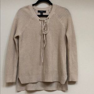 Lace Up Sweater M